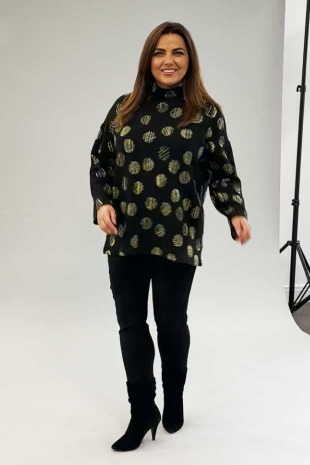 Yoek funnel neck rib top - black/lime circles