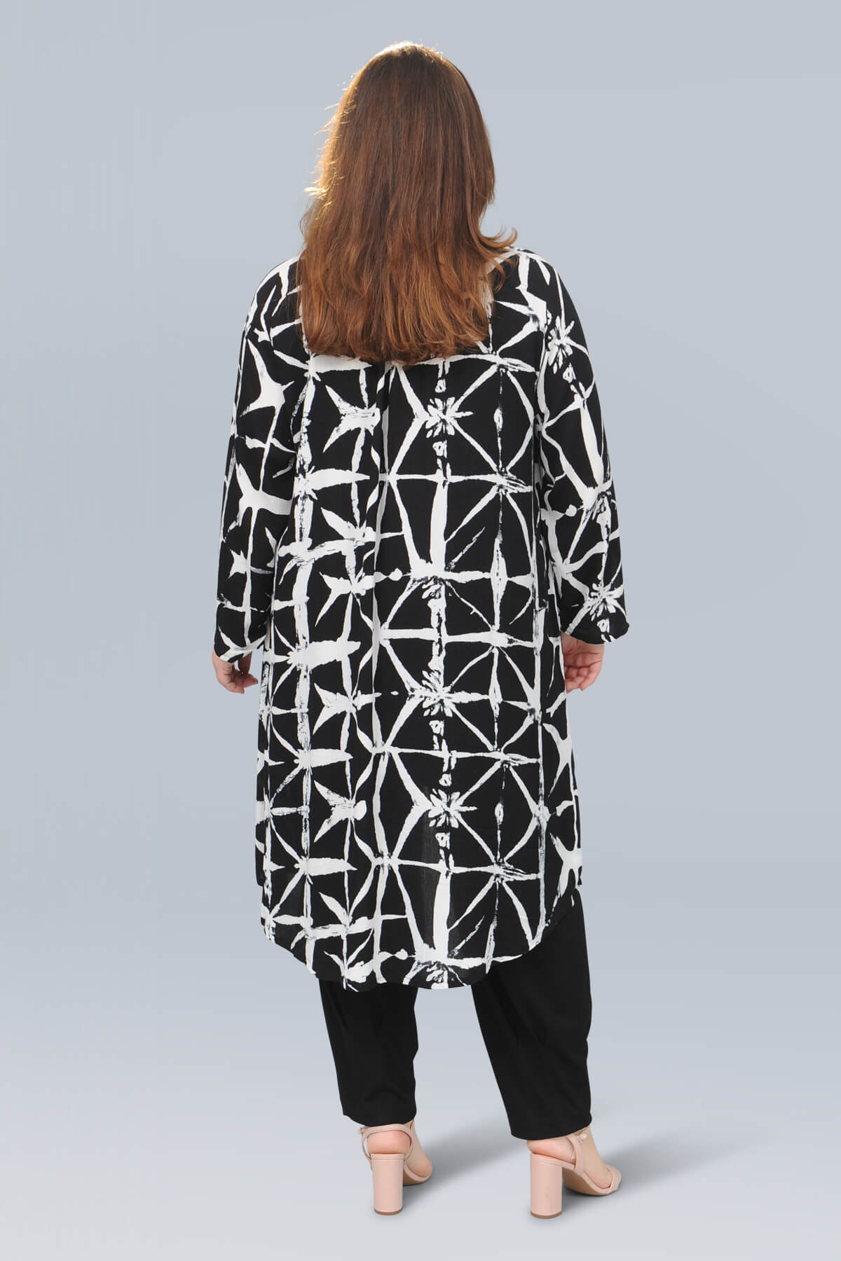 Angel Circle long abstract jacket - black/white