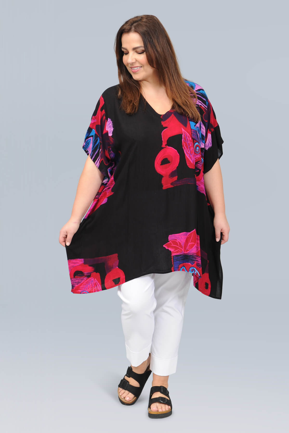 Angel Circle square poncho - abstract pink