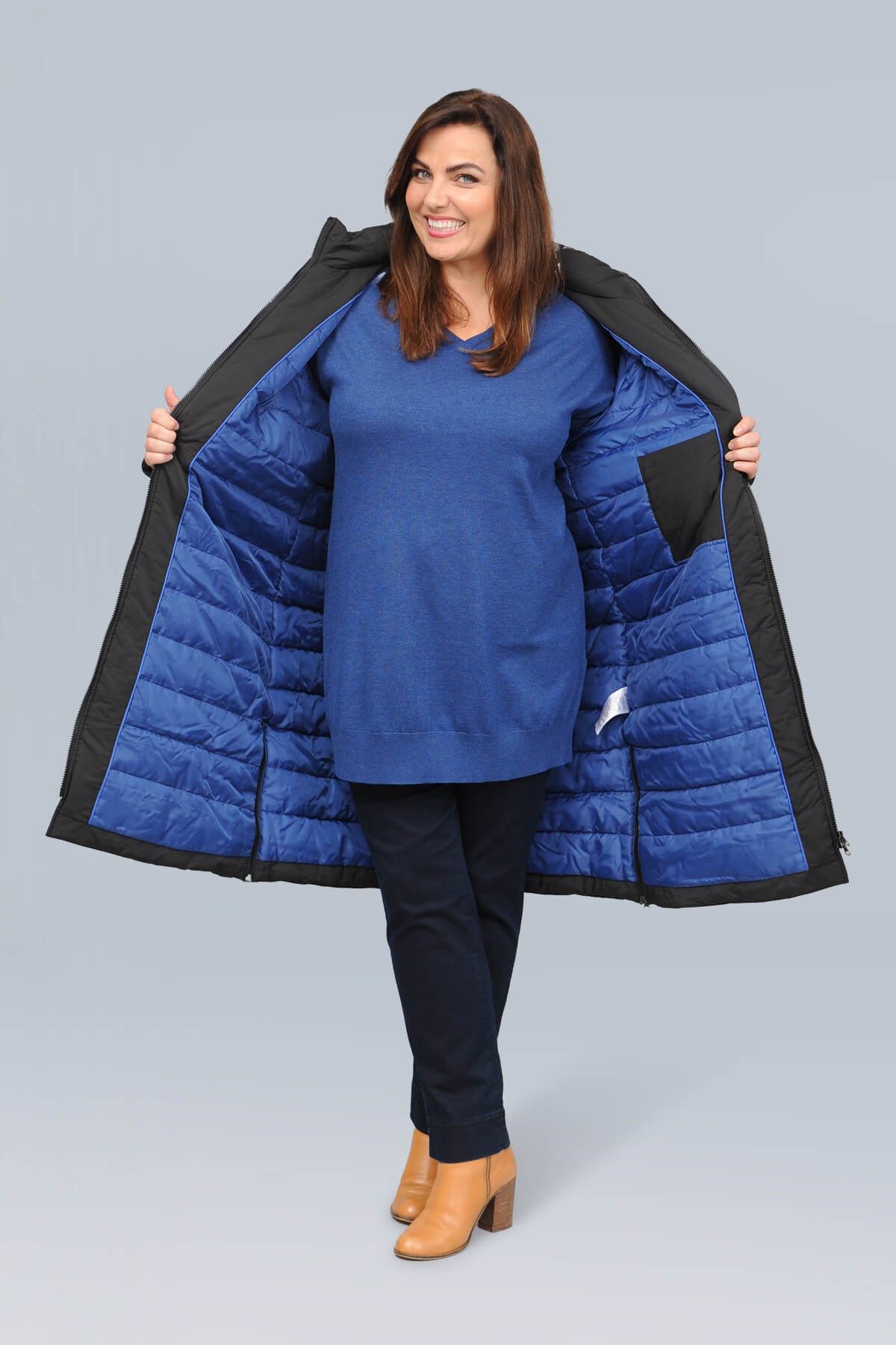 Ciso long padded coat - black with blue lining