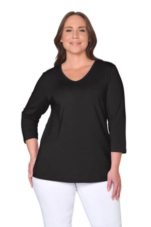 The model in this photo is wearing a black Ciso 3/4 sleeve t-shirt for large ladies at Bakou London