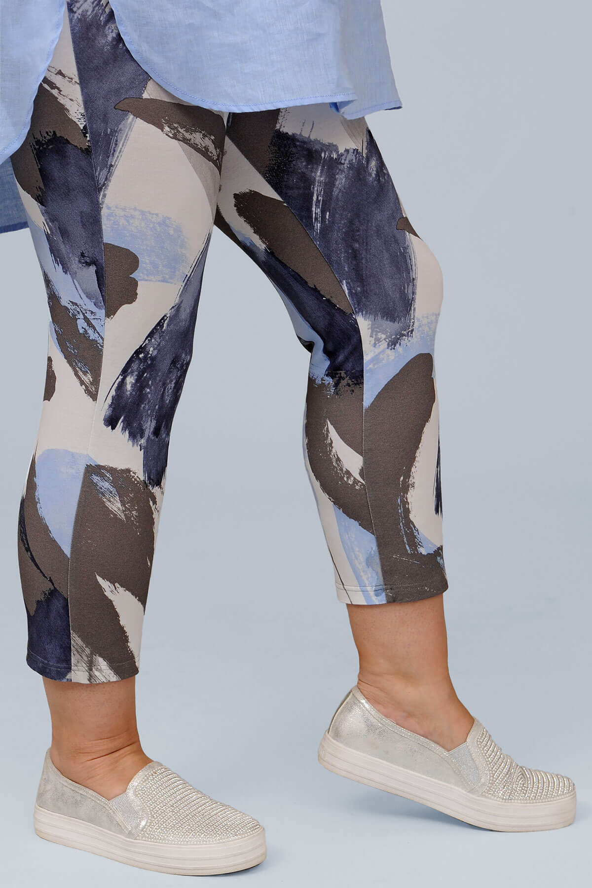 Doris Streich abstract crop leggings