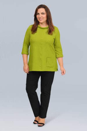 The model in this photo is wearing a ribbed top by German plus size specialists, Doris Streich from Bakou London