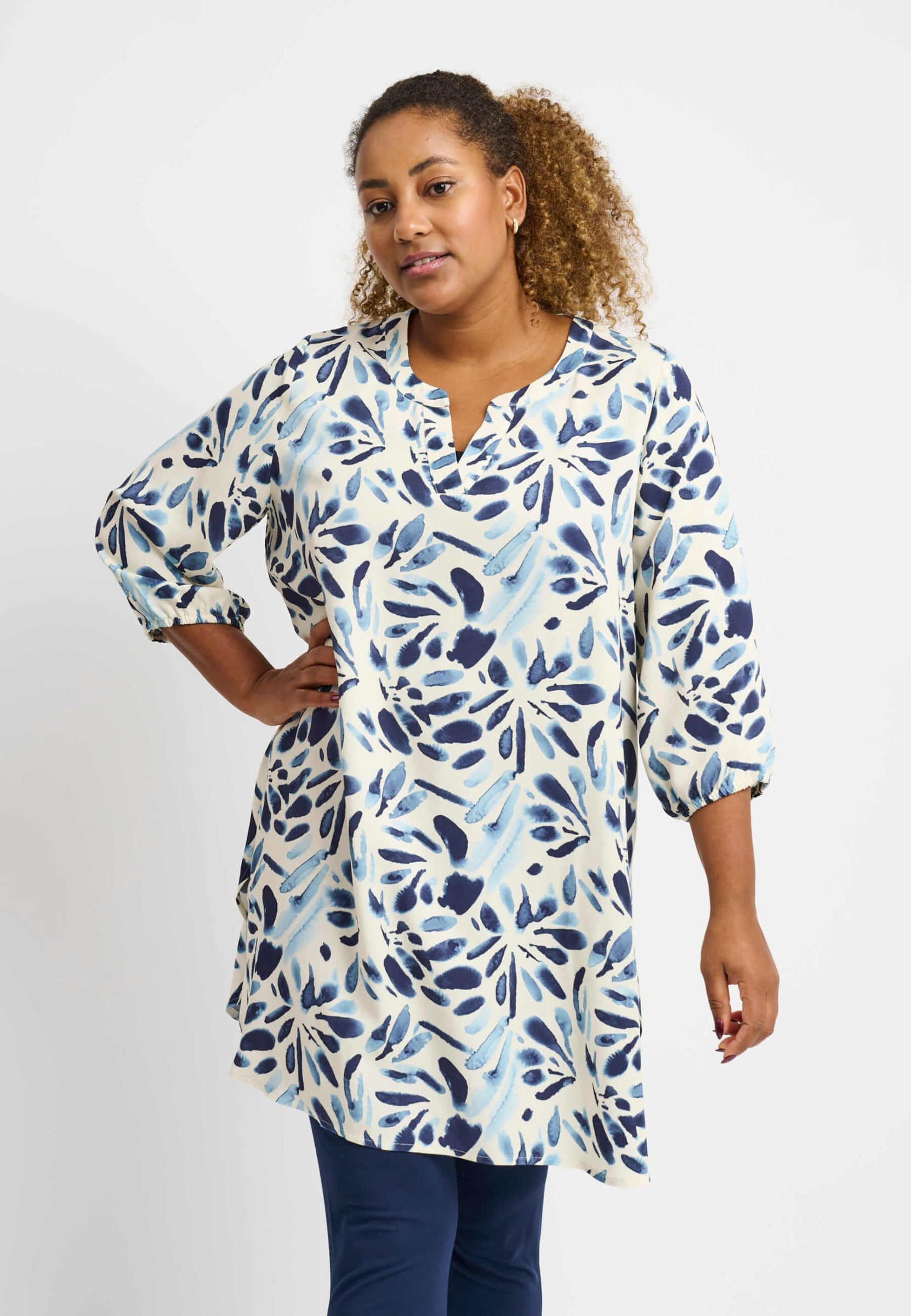 Pont Neuf Bloom floral tunic - cornflower