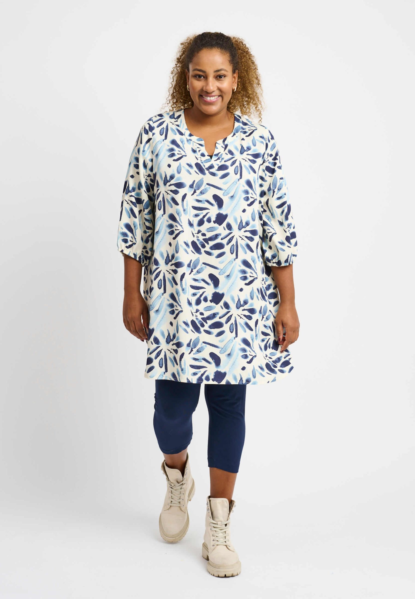 Pont Neuf Bloom floral tunic - cornflower