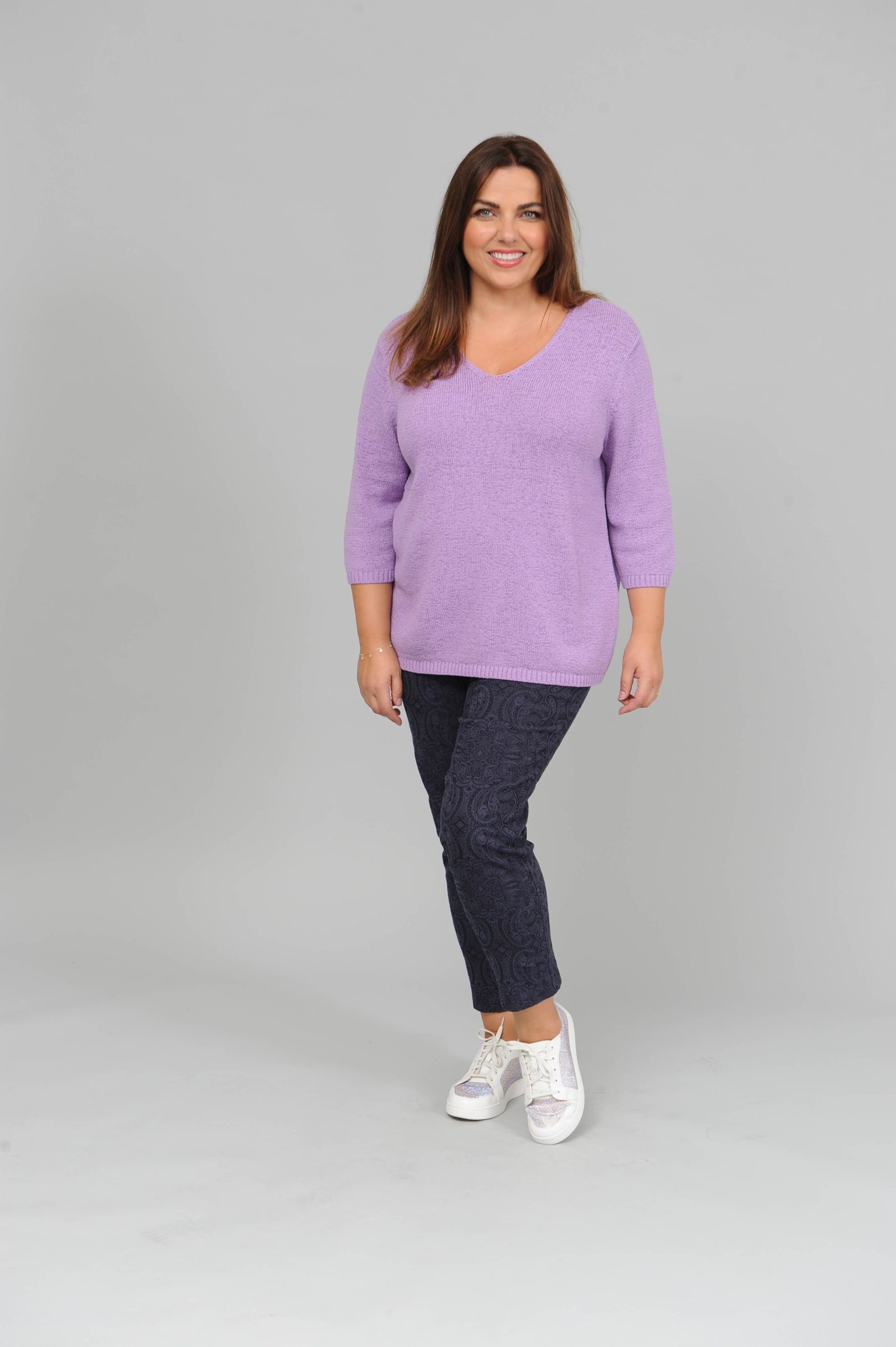 Via Appia v neck jumper - lilac