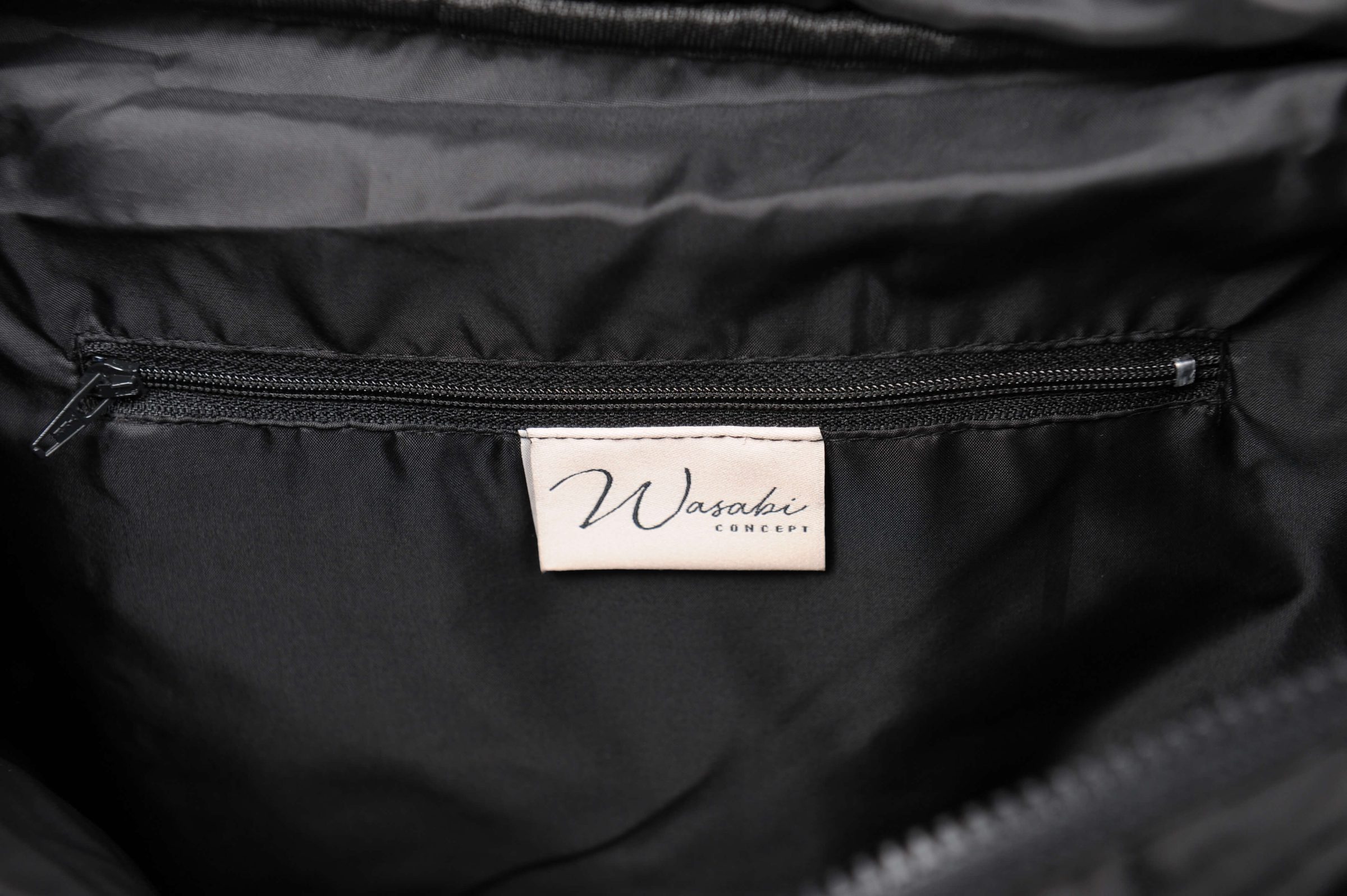 Wasabi Genja 4 ruched bag - black