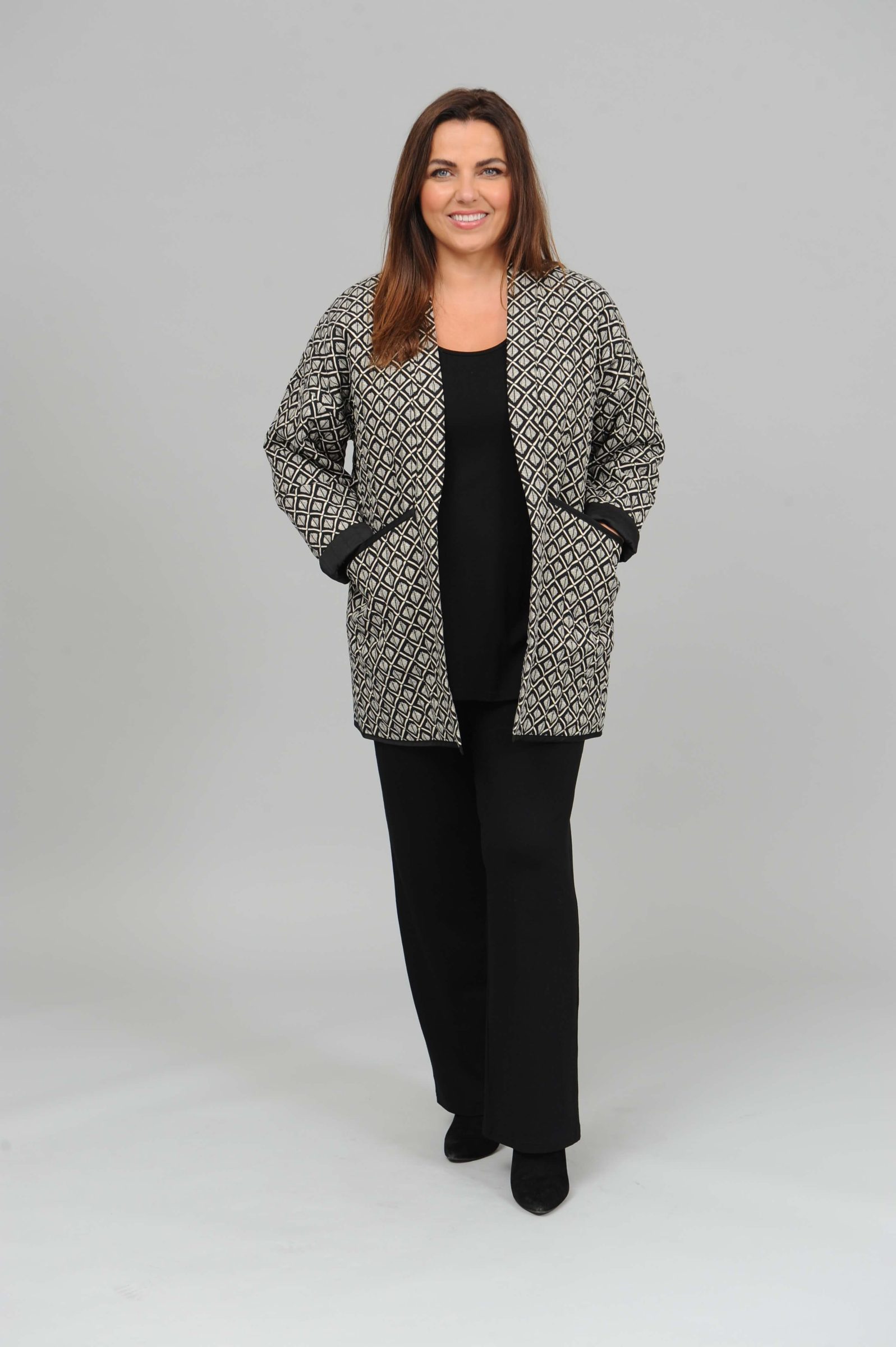 Wasabi Judy 1 kimono jacket - black/cream