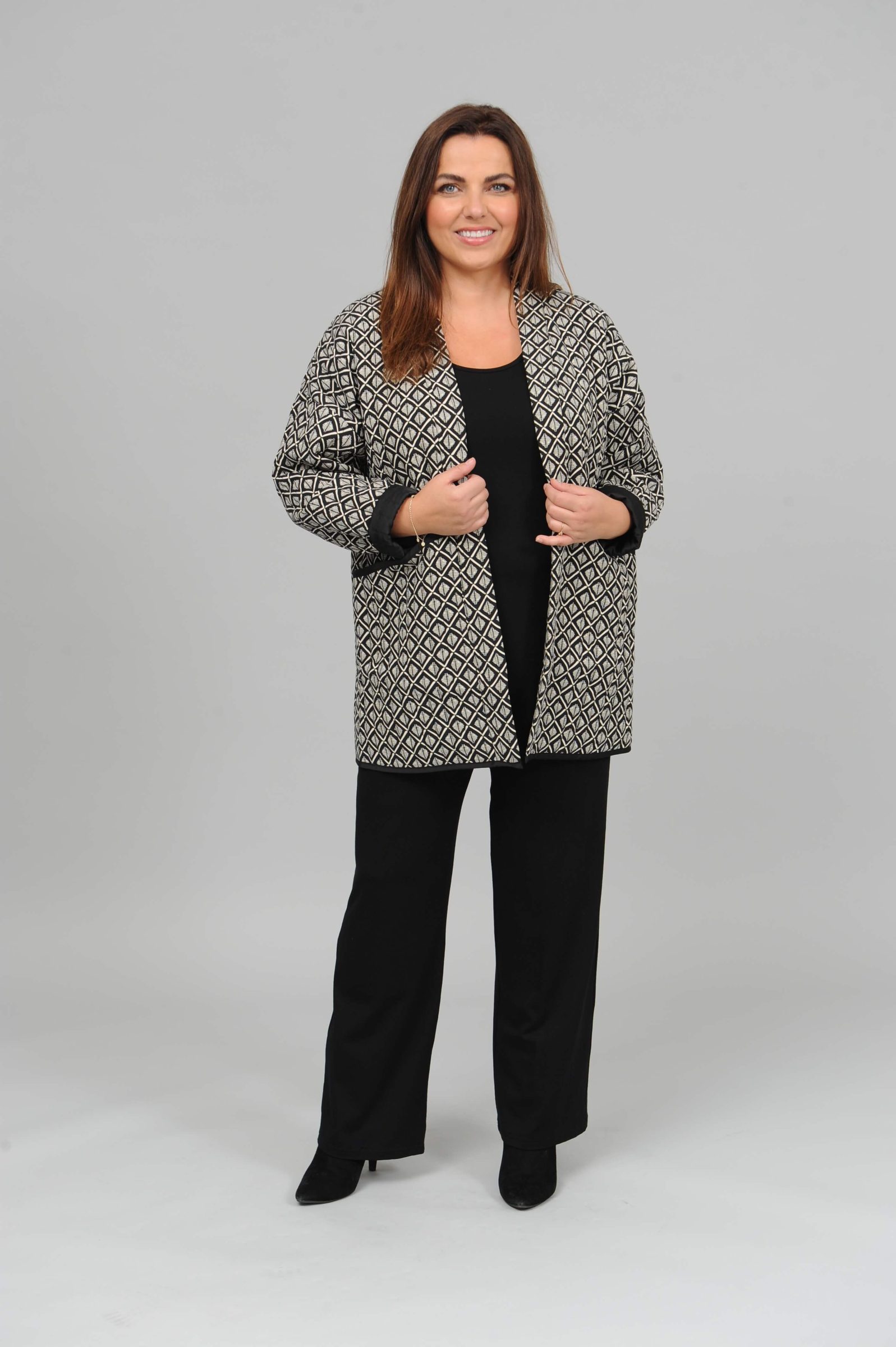 Wasabi Judy 1 kimono jacket - black/cream