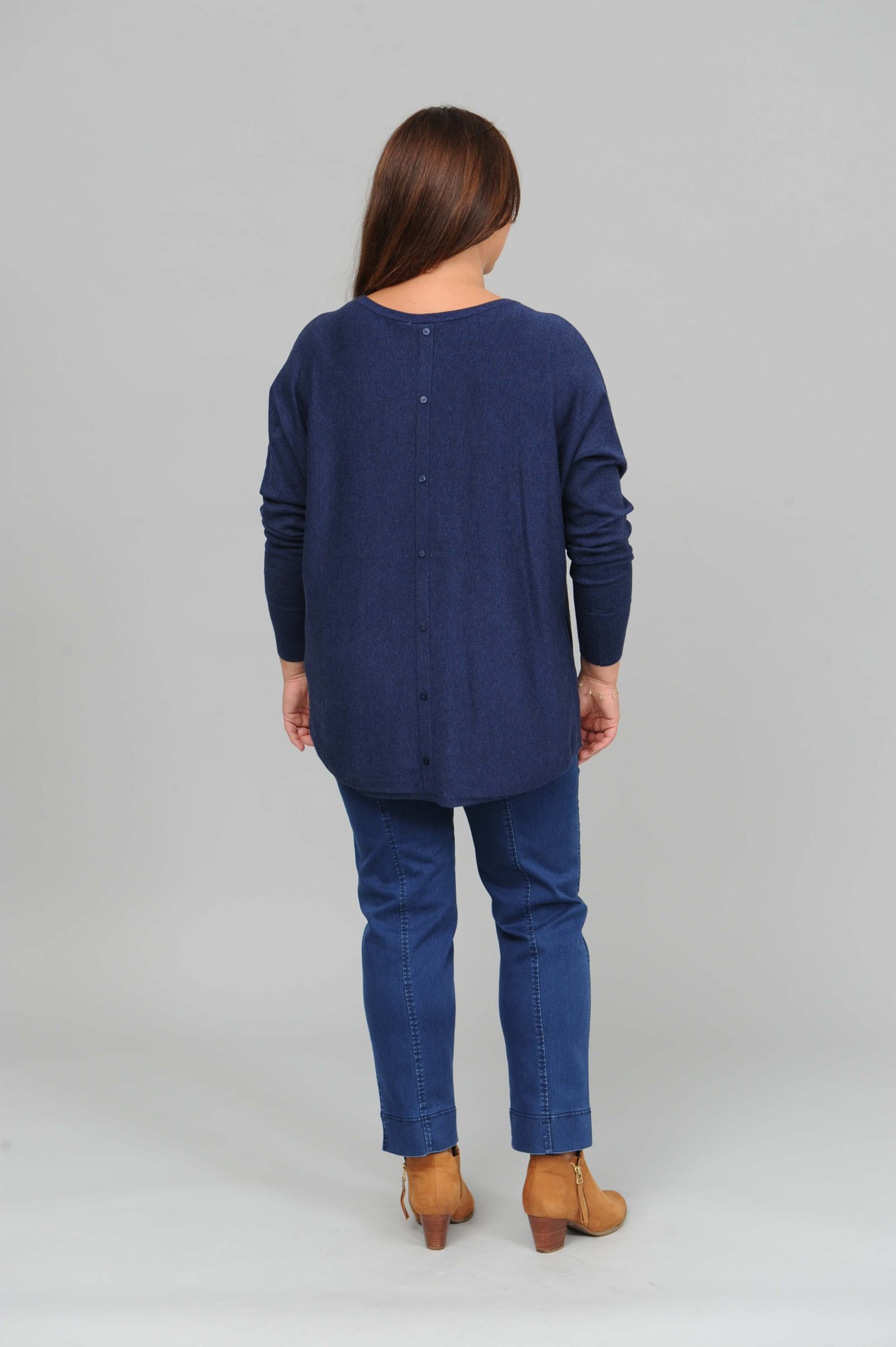 Wasabi Samanda 1 button back jumper - blue iris