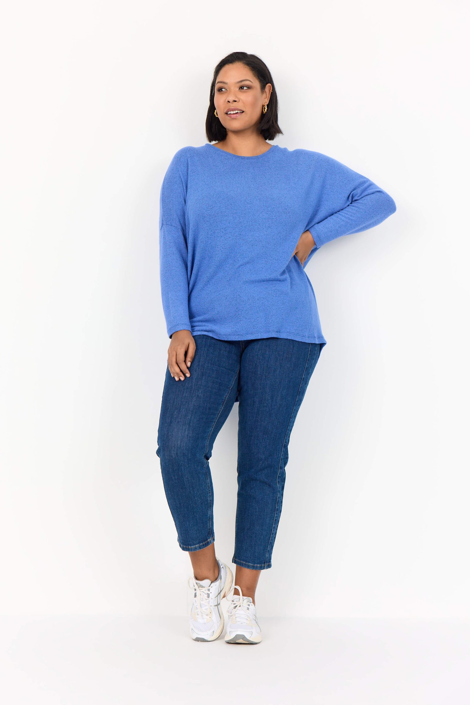 Wasabi Simone 4 batwing jumper - amparo blue